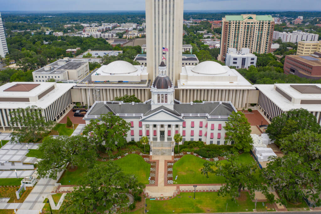 Aerial photo Florida State Capitol Building Tallahassee